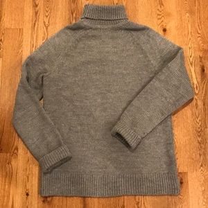 Gap Turtleneck sweater